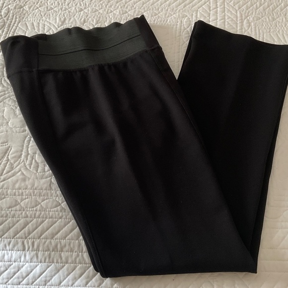 Ellen Tracy Classic Trouser Business Casual Pull On Pant. Black. Small - Picture 4 of 10